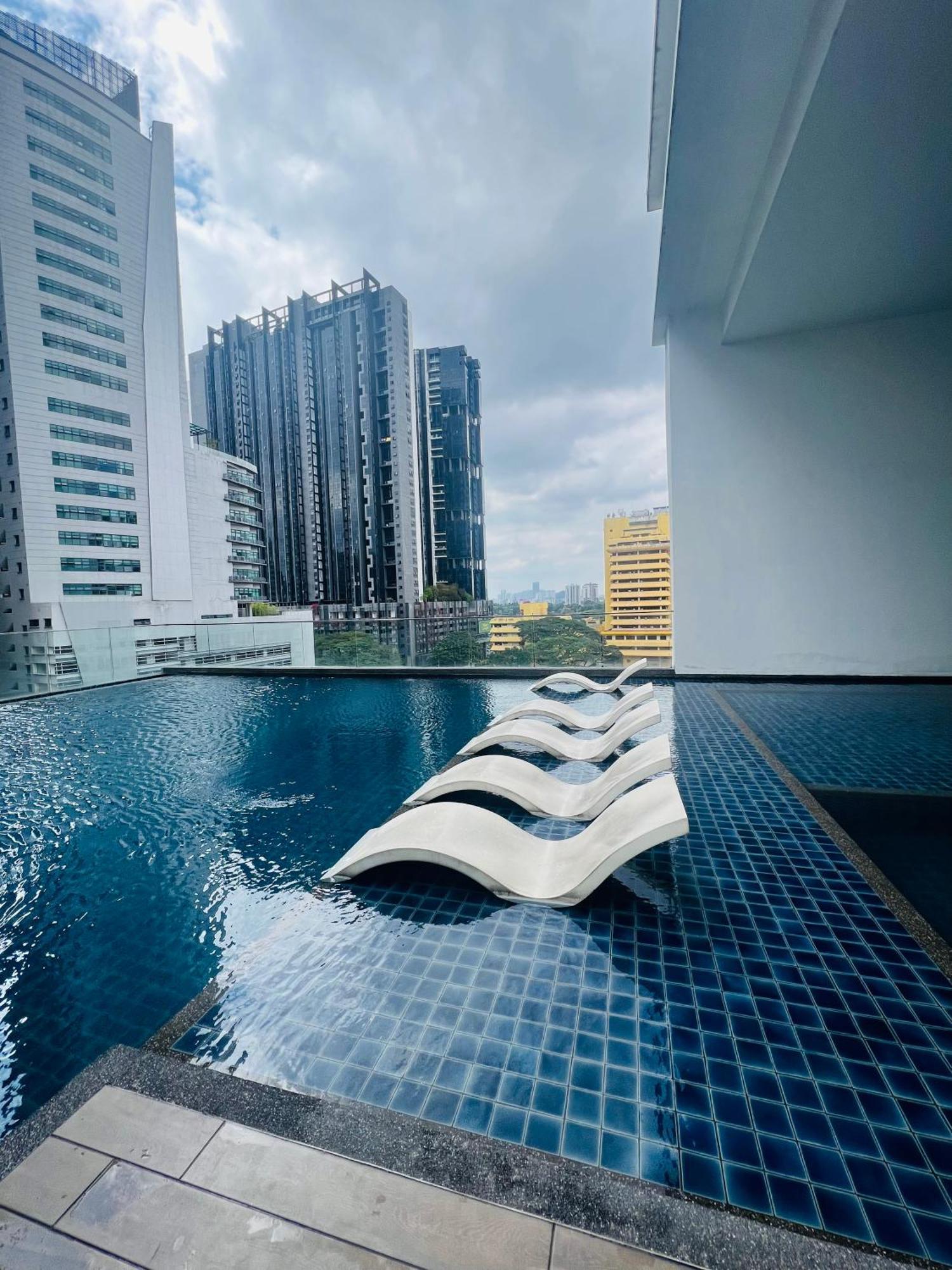 Reizz Residence By D'Amour Kuala Lumpur Zewnętrze zdjęcie